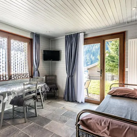 Apartment Cosy A Chatel: Terrasse, 2 Pieces Pour 3 Pers., Proche Centre Et Remontees Mecaniques - Fr-1-676-2 *
